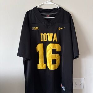 Nike Black and Yellow Men's Jersey